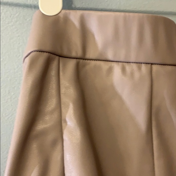 Dynamite pink pleather skirt size S - Picture 5 of 6